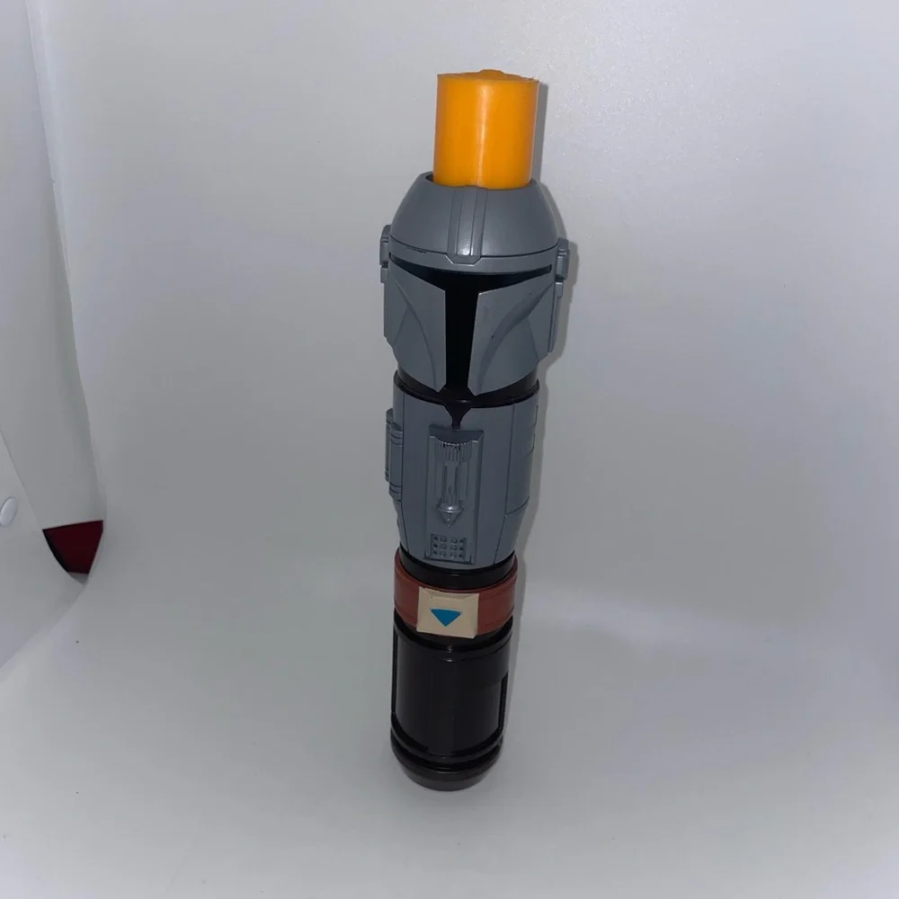 Star Wars Lightsaber Squad The Mandalorian Extendable Lightsaber 29” Long NWOT